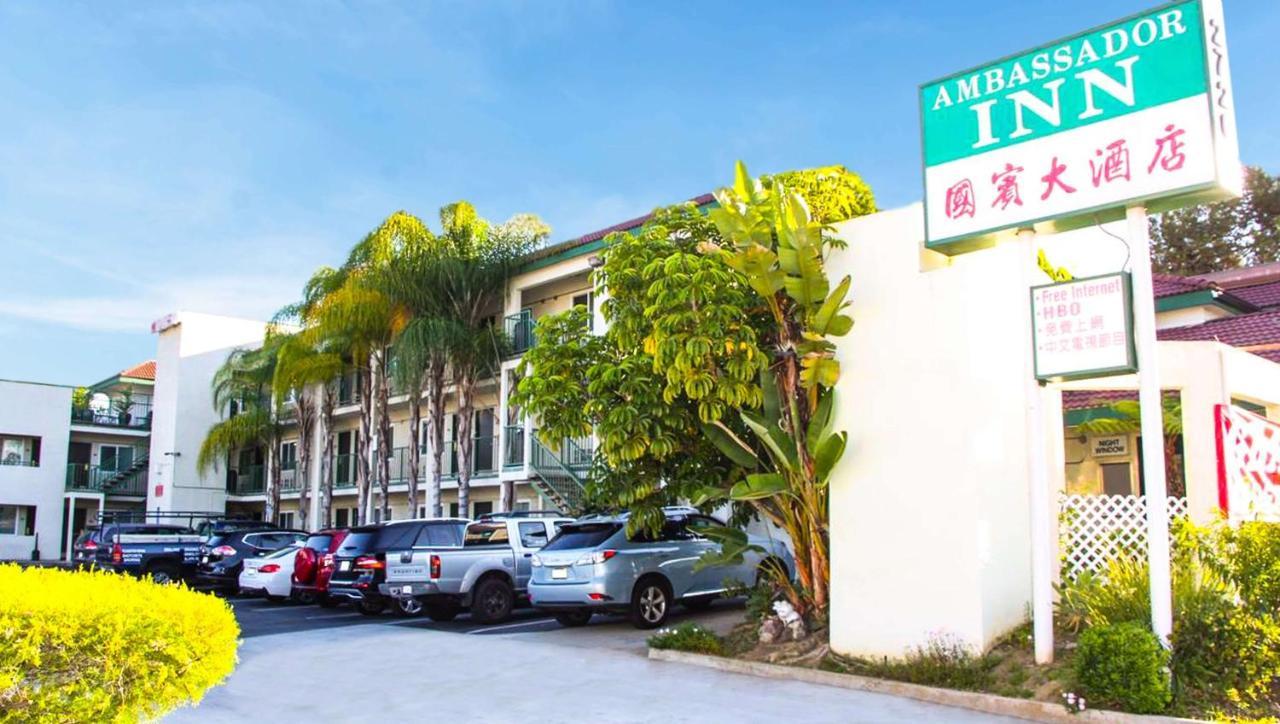 Ambassador Inn Αλάμπρα Εξωτερικό φωτογραφία